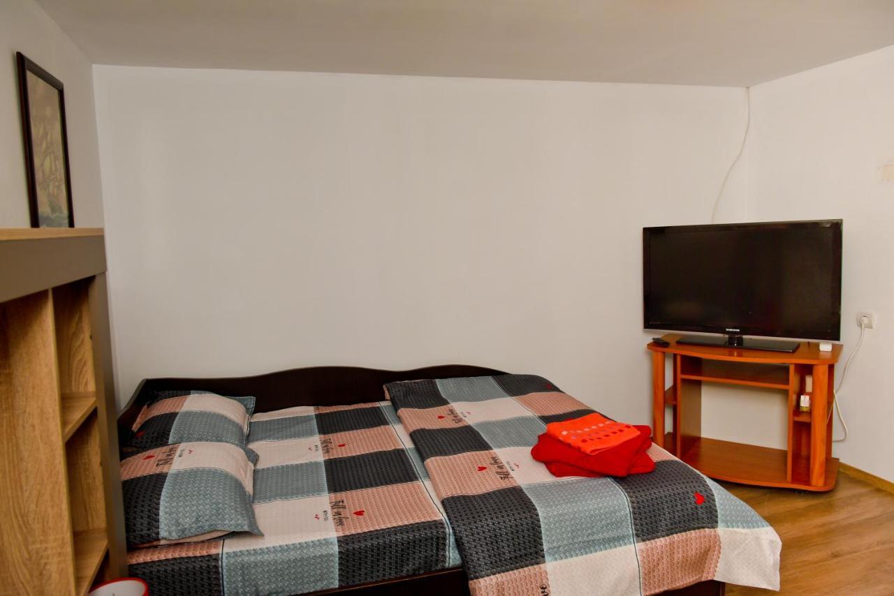 Hotel Casa Dodo à Călimăneşti Extérieur photo